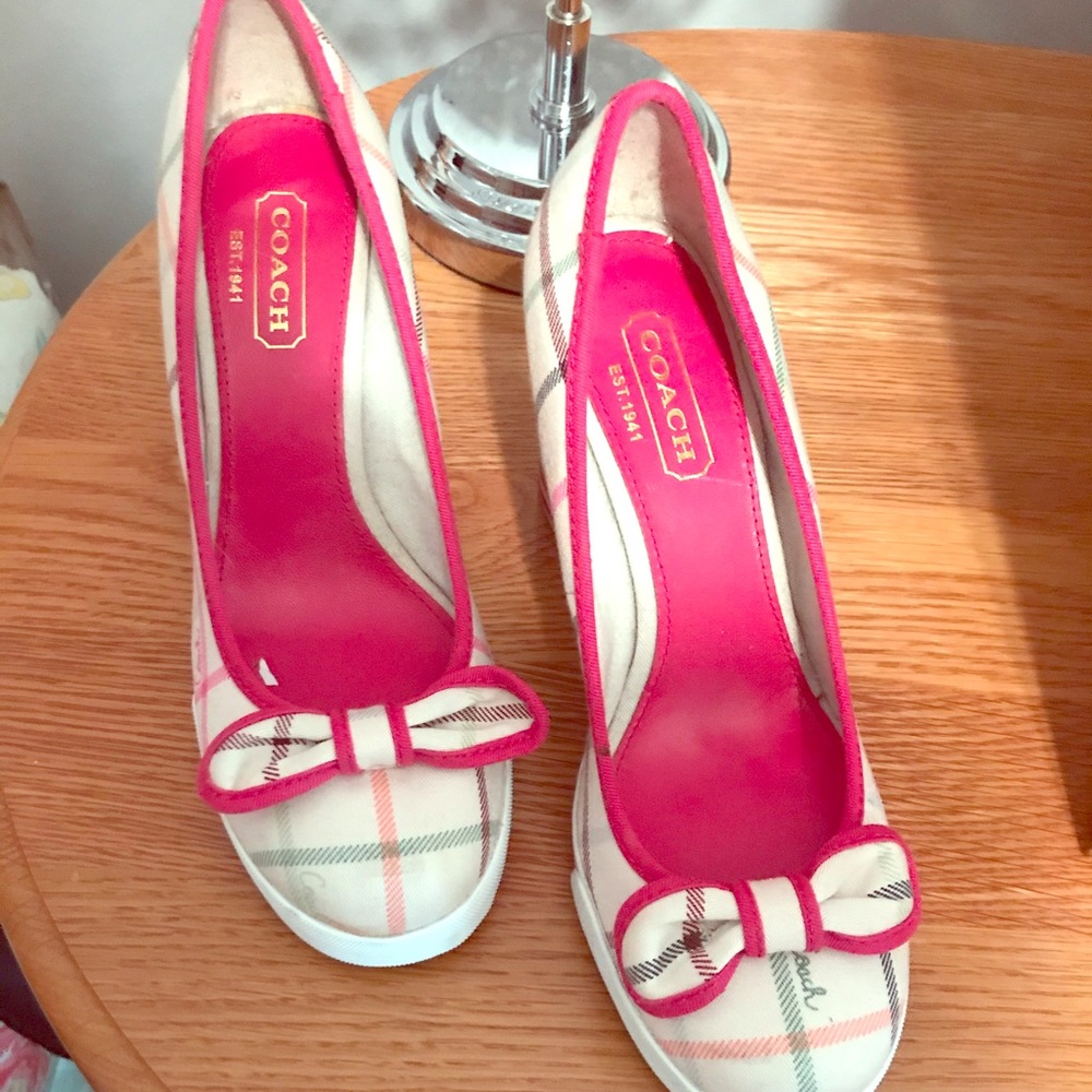 Coach wedges